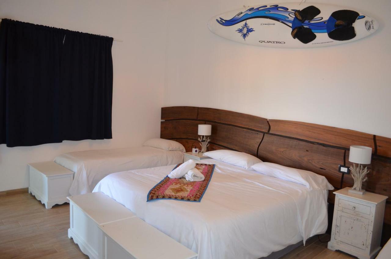 Floripa Surf House Panzió Santa Maria Del Focallo Kültér fotó